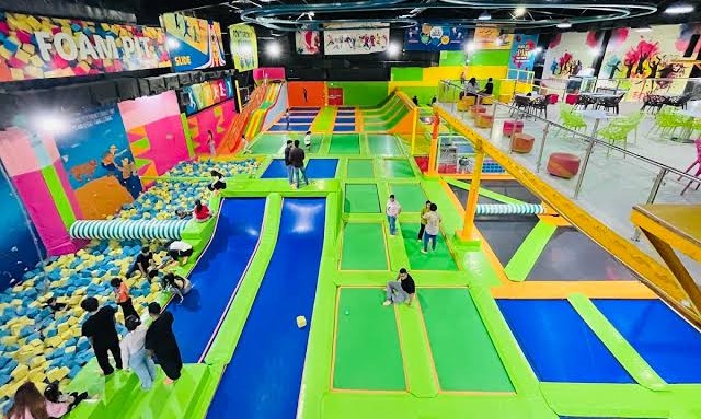 Trampoline Parks at Indoor Play Centre